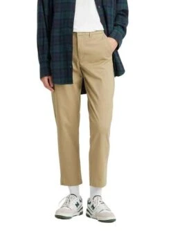 Pantalon Levis Chino Beige Pour Femme